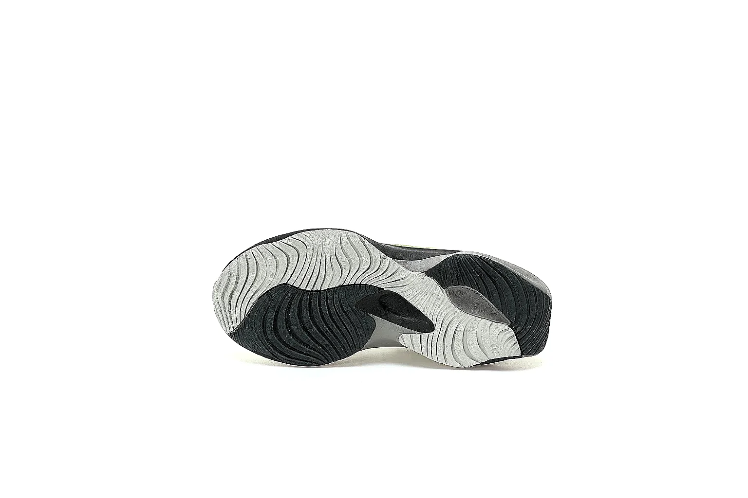 Kako Sheetbase record image for New Balance Green Black Trail Runner Sneaker thumbnail 4