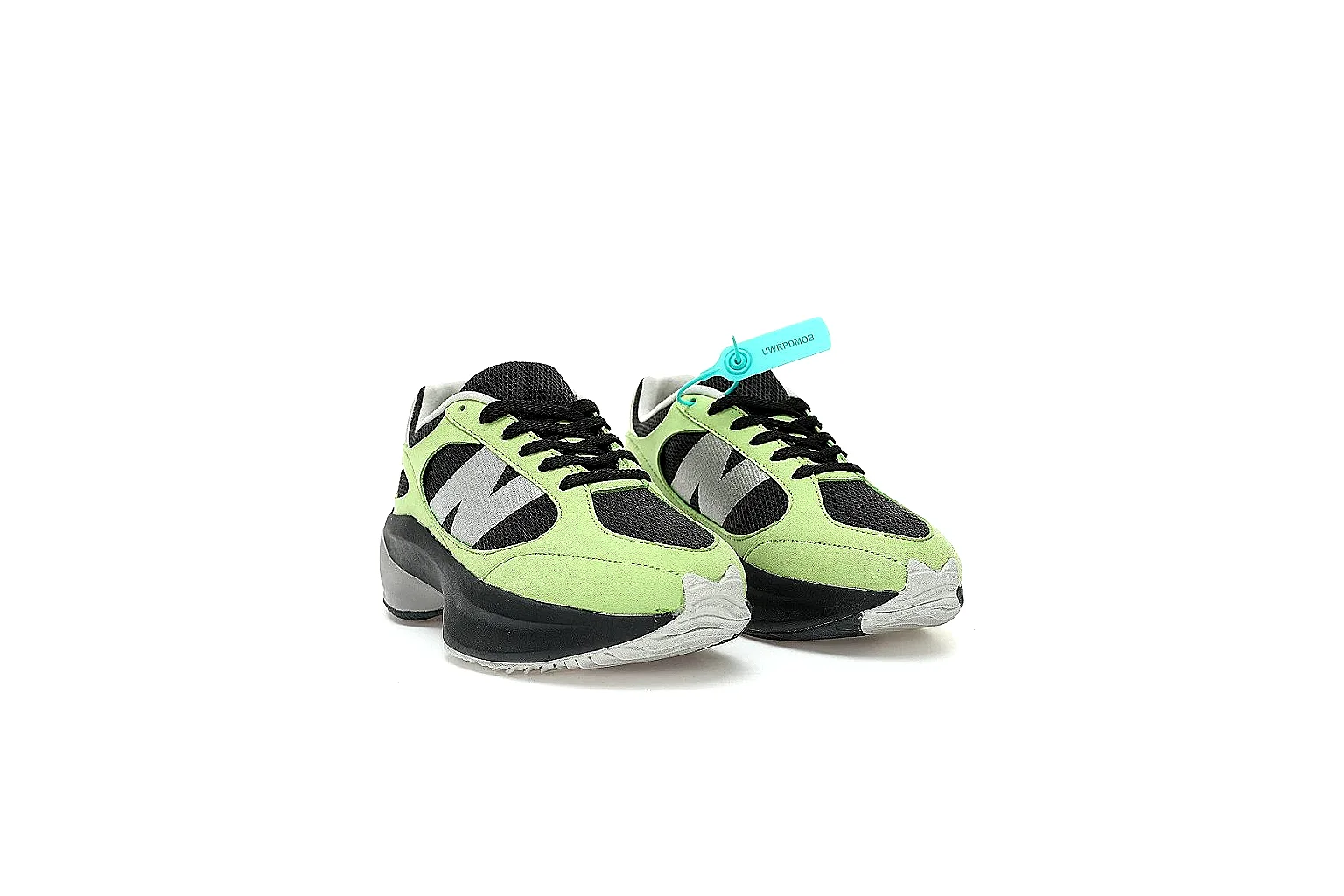 Kako Sheetbase record image for New Balance Green Black Trail Runner Sneaker thumbnail 5