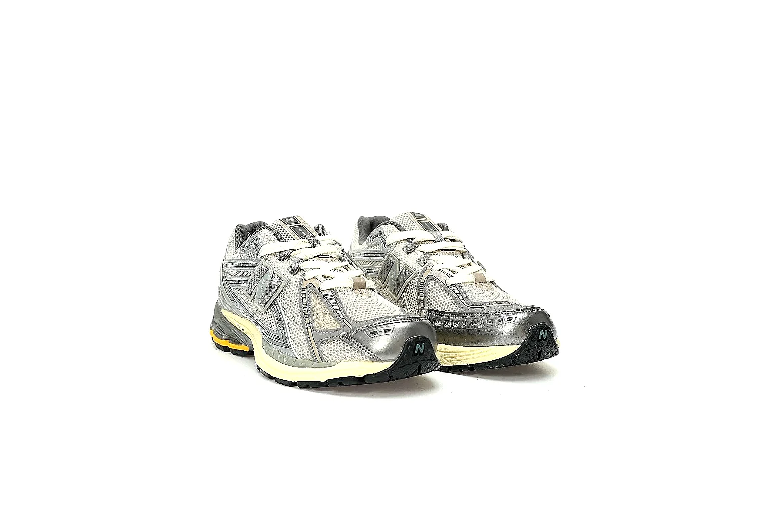 Kako Sheetbase record image for New Balance Silver Gray Runner thumbnail 5