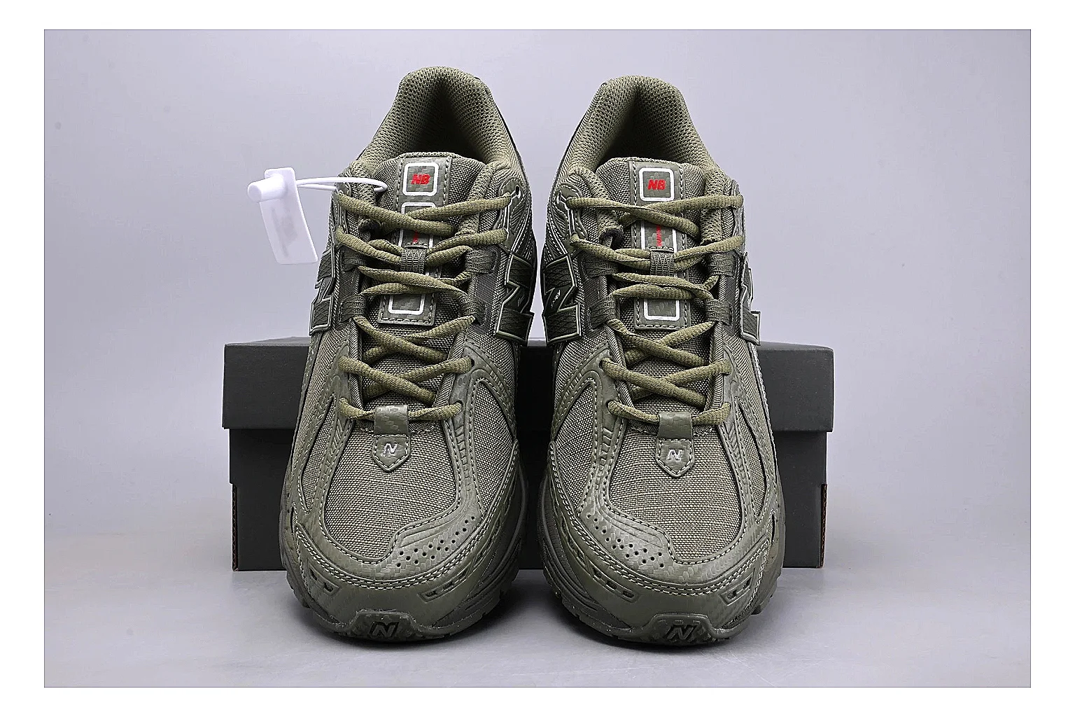 New Balance 1906R Olive Grey Sheetbase record image with grey olive 1906r runner with mixed upper and runner shape