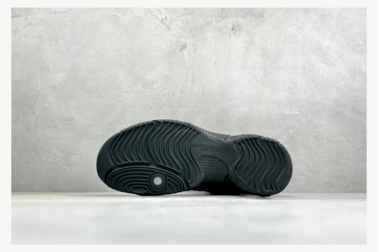 Nike Air Foamposite Black Mid Top spreadsheet record image SKU 1182167379 thumbnail 3