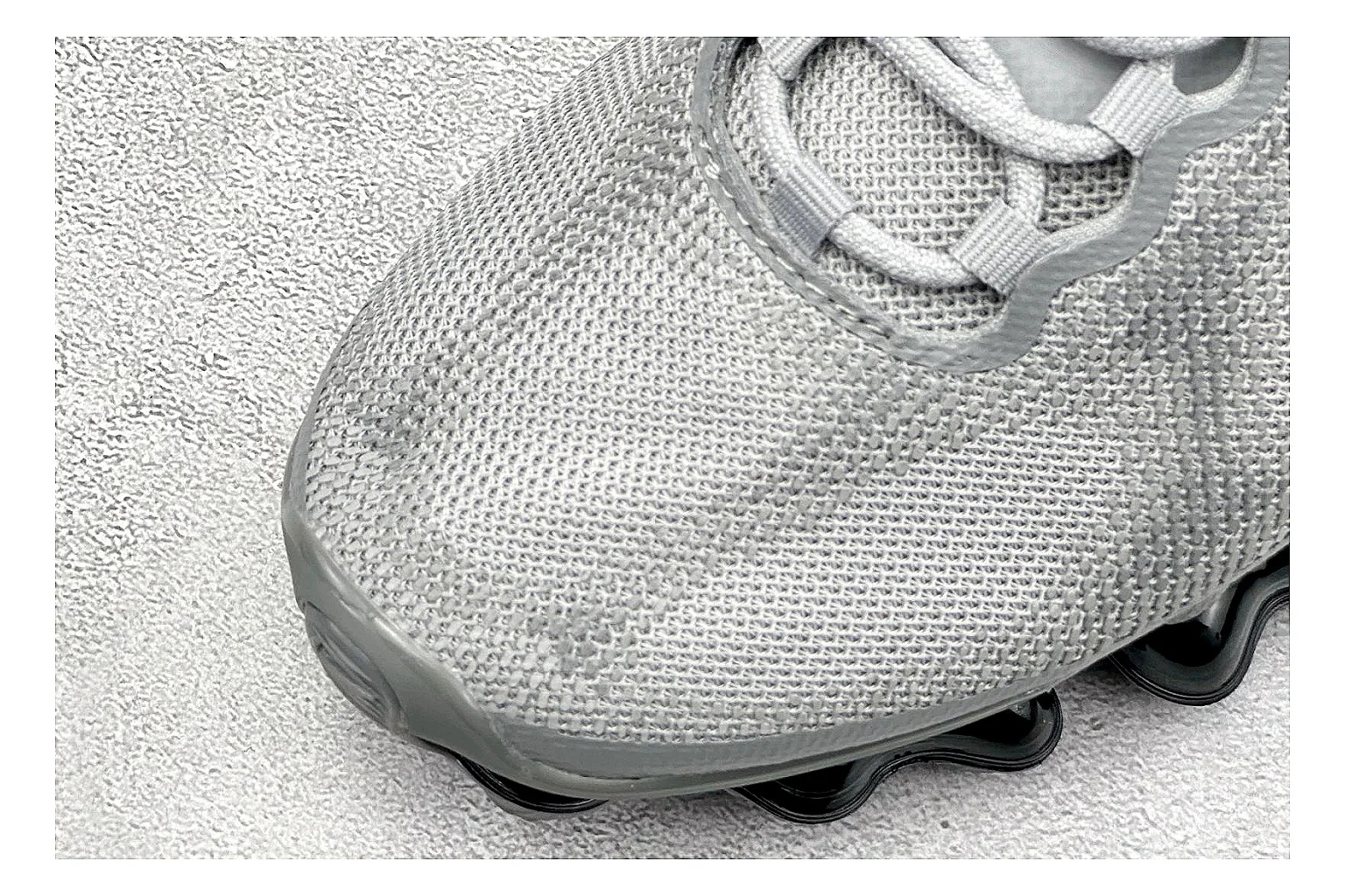 Nike Air Liquid Metal Silver spreadsheet record image showing reflective silver upper, running-inspired panels, sculpted pod outsole, and glossy tech finish thumbnail 5