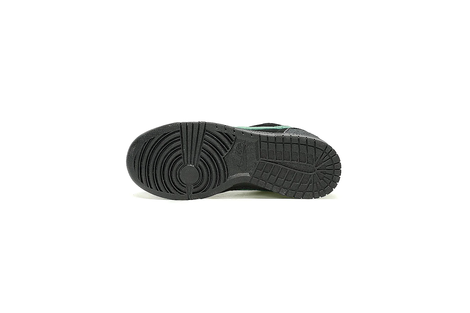 Kako Sheetbase record image for Nike Black Green Low Court Sneaker thumbnail 3