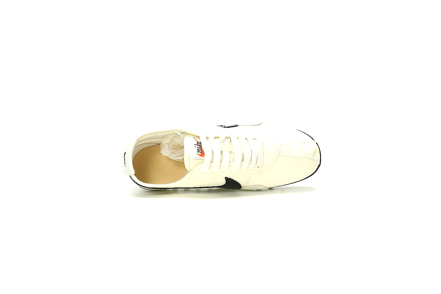Kako Sheetbase record image for Nike Cream Black Low Court Sneaker thumbnail 2