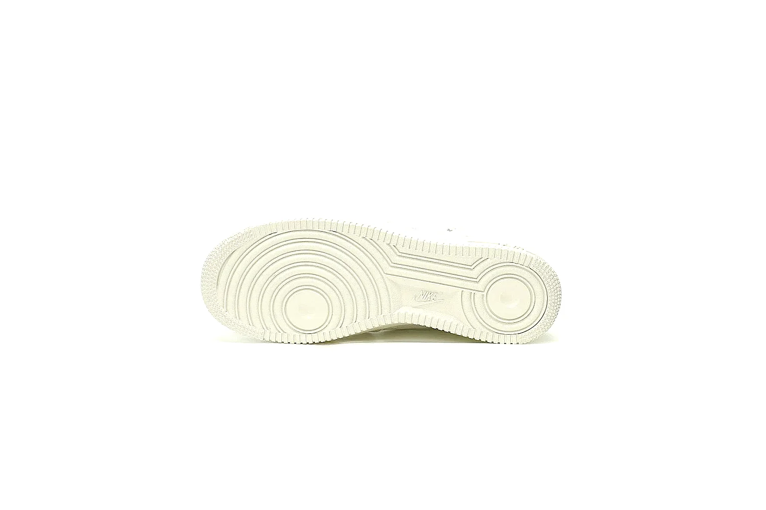Kako Sheetbase record image for Nike Cream Low Court Sneaker thumbnail 3