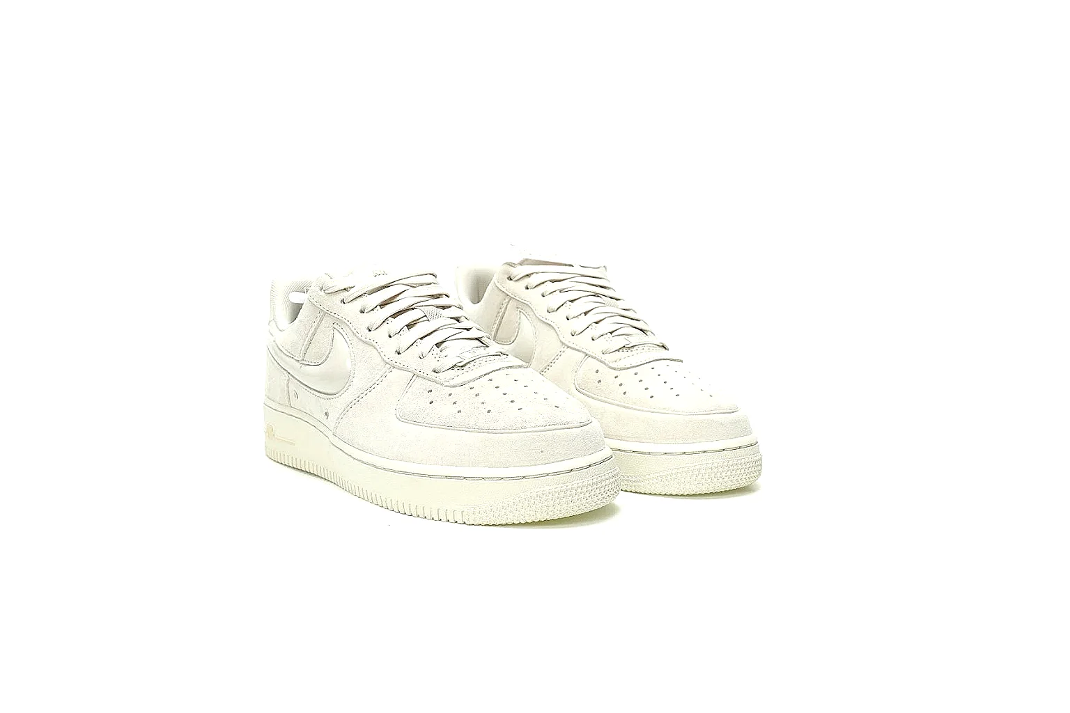 Kako Sheetbase record image for Nike Cream Low Court Sneaker thumbnail 4