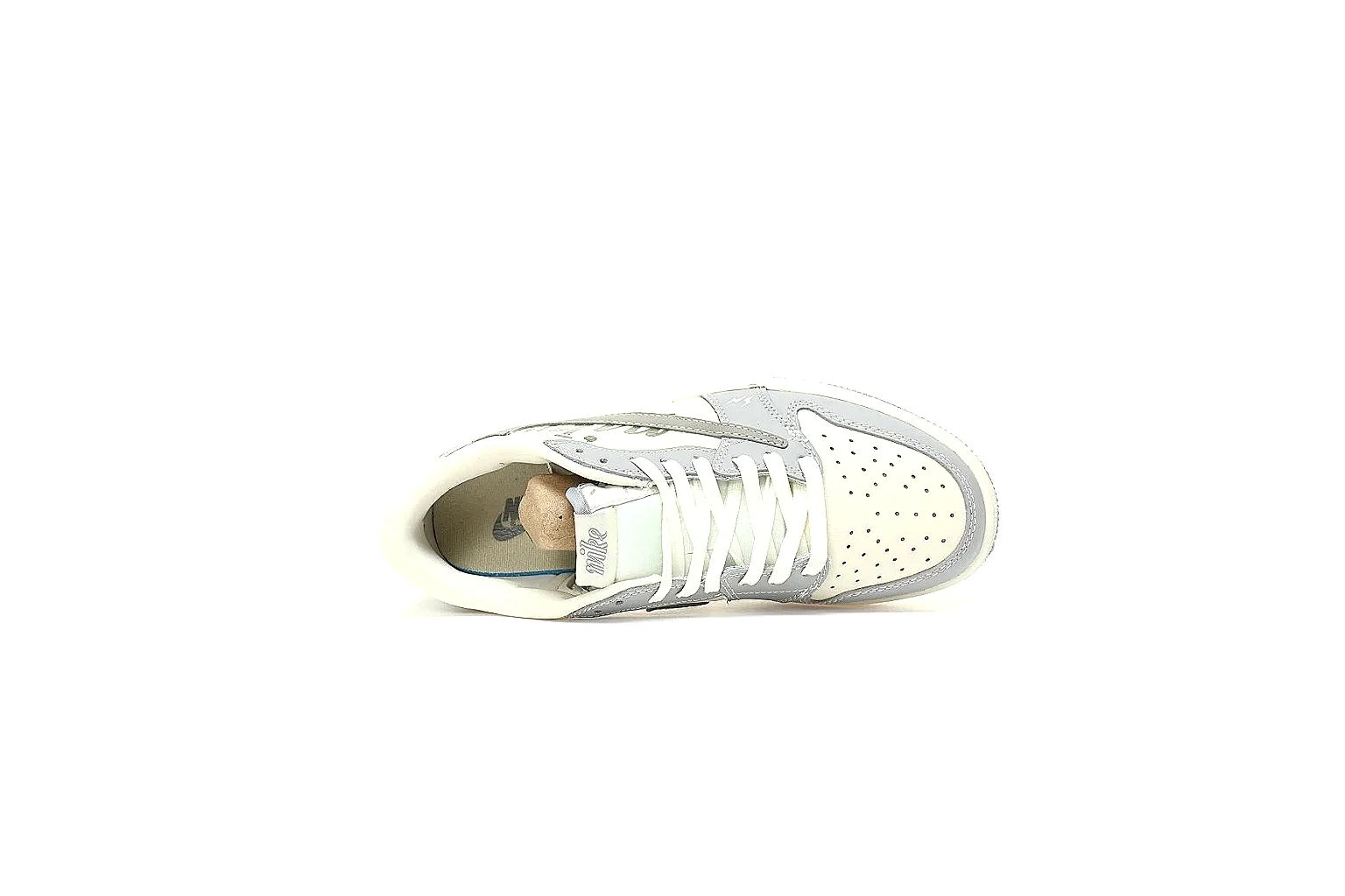 Kako Sheetbase record image for Nike Cream Olive Low Court thumbnail 2