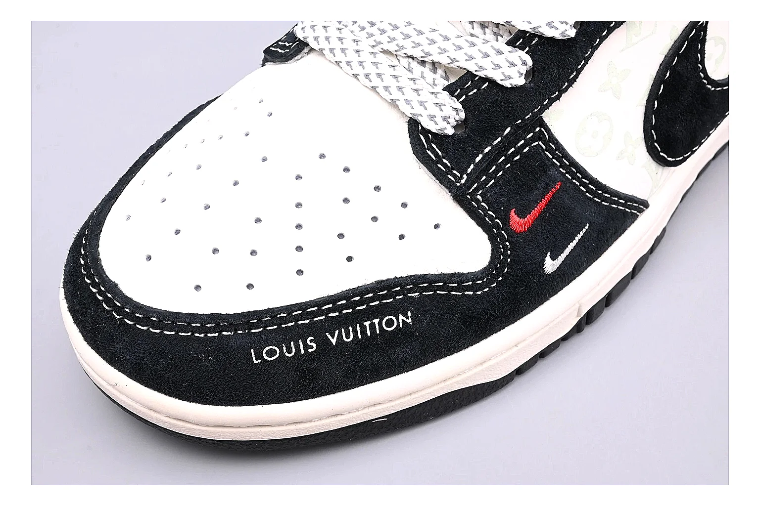 Nike Dunk Low Black White spreadsheet record photo showing black and white leather panels, low Dunk silhouette, padded collar, and basketball-retro sole thumbnail 5