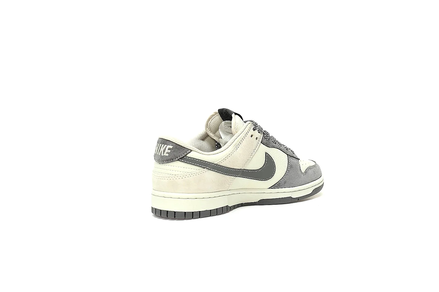 Kako Sheetbase record image for Nike Gray Low Court Sneaker thumbnail 2