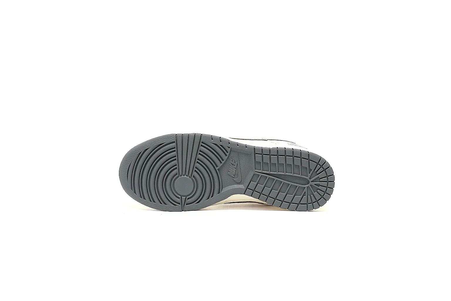 Kako Sheetbase record image for Nike Gray Red Low Court Sneaker