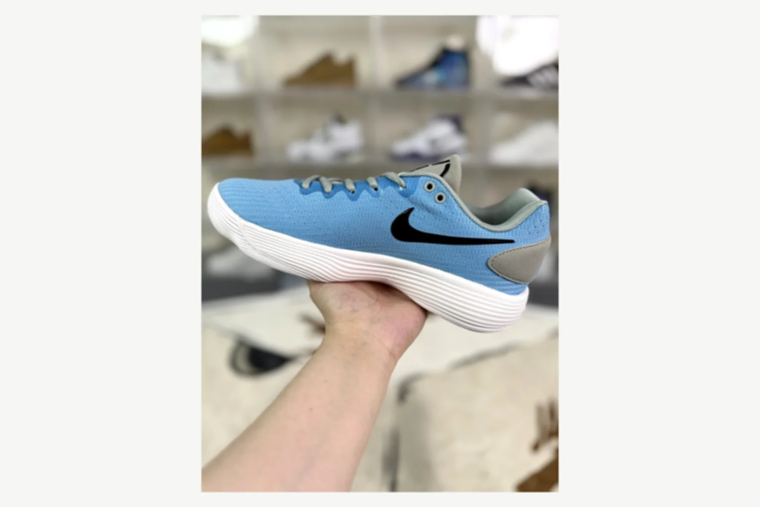 Nike Hyperdunk 2017 White Blue High Top spreadsheet record image SKU 1194923928 thumbnail 2