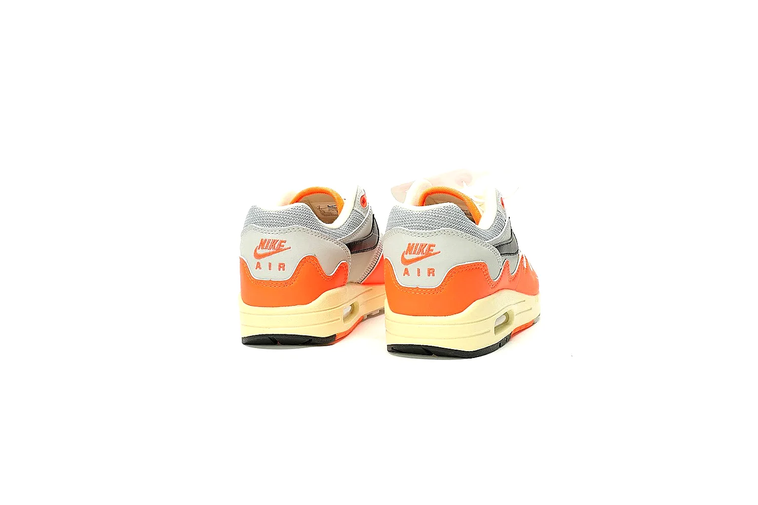 Kako Sheetbase record image for Nike Orange Cream Retro Runner Sneaker thumbnail 5