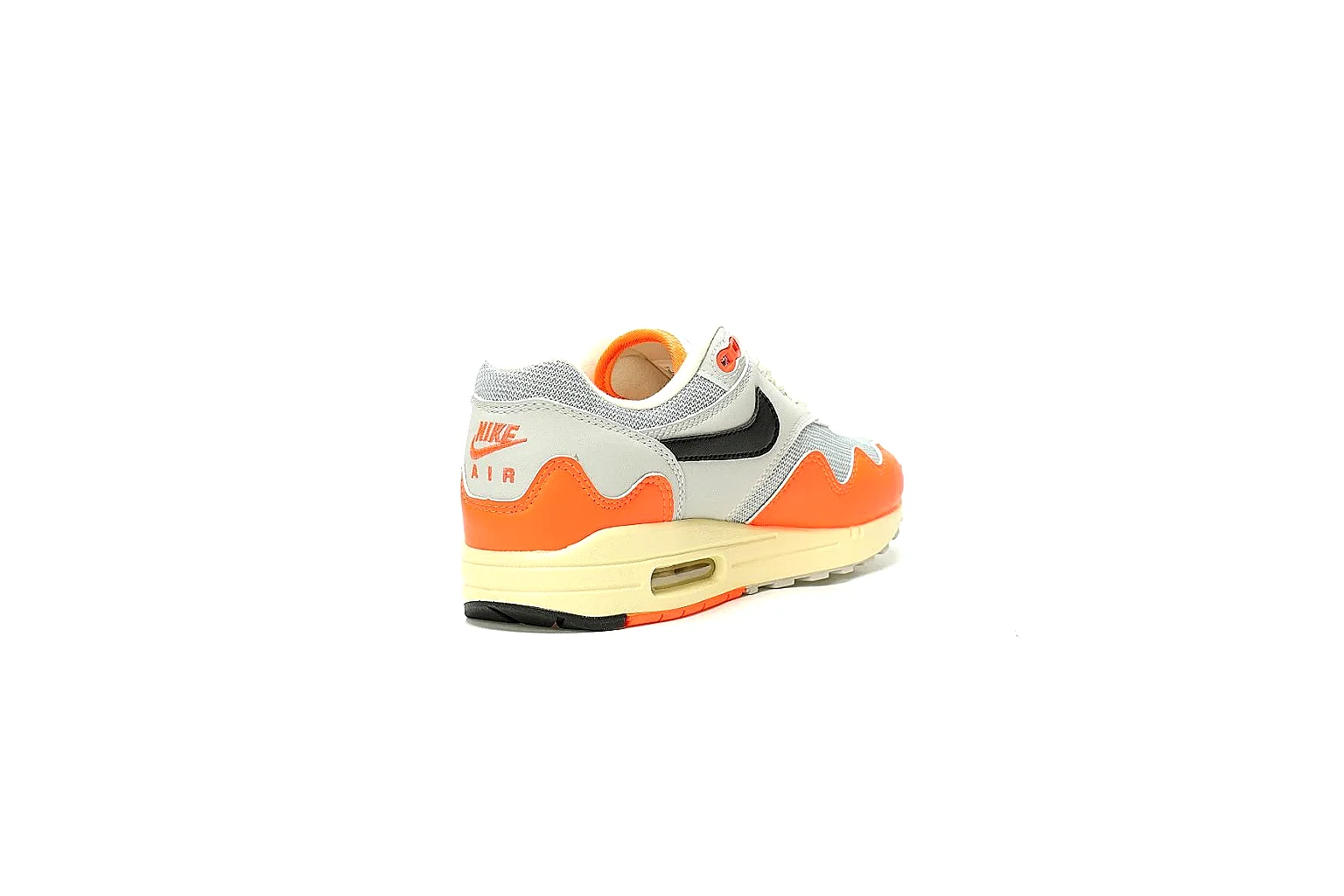 Kako Sheetbase record image for Nike Orange Cream Retro Runner Sneaker thumbnail 6
