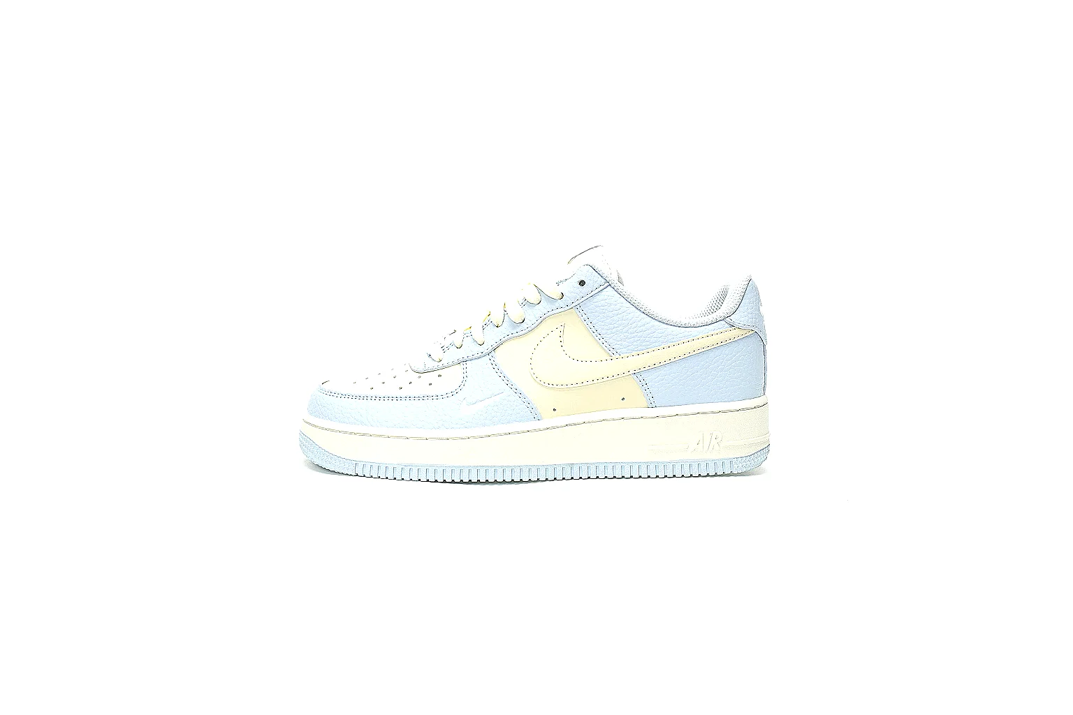 Kako Sheetbase record image for Nike Pale Blue Low Court Sneaker