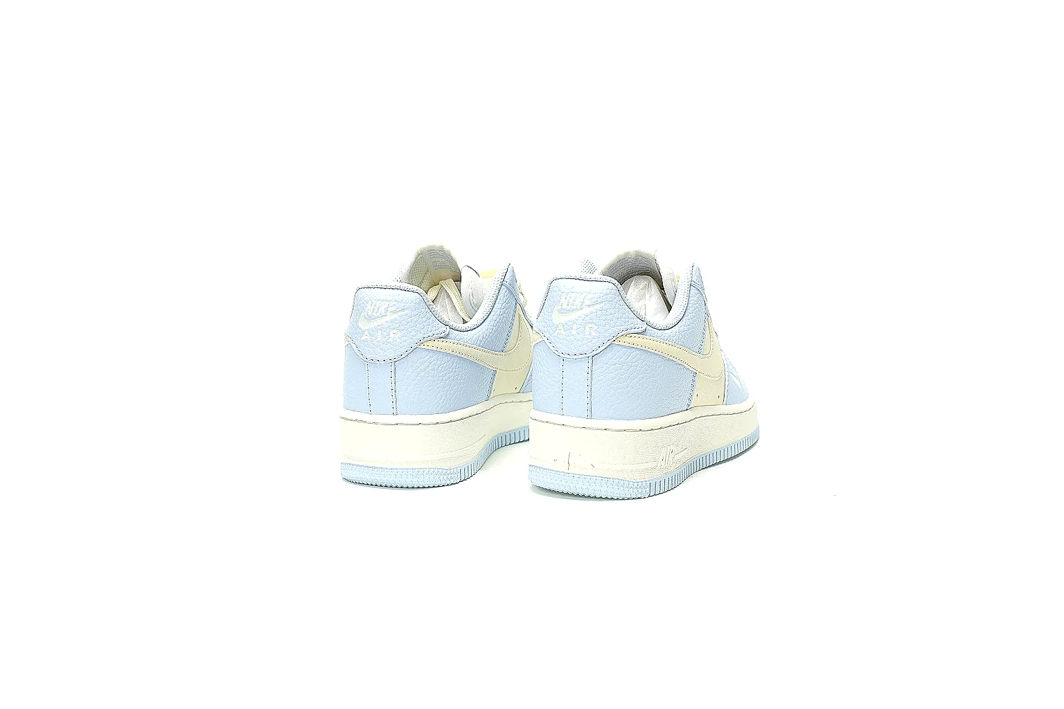 Kako Sheetbase record image for Nike Pale Blue Low Court Sneaker thumbnail 5
