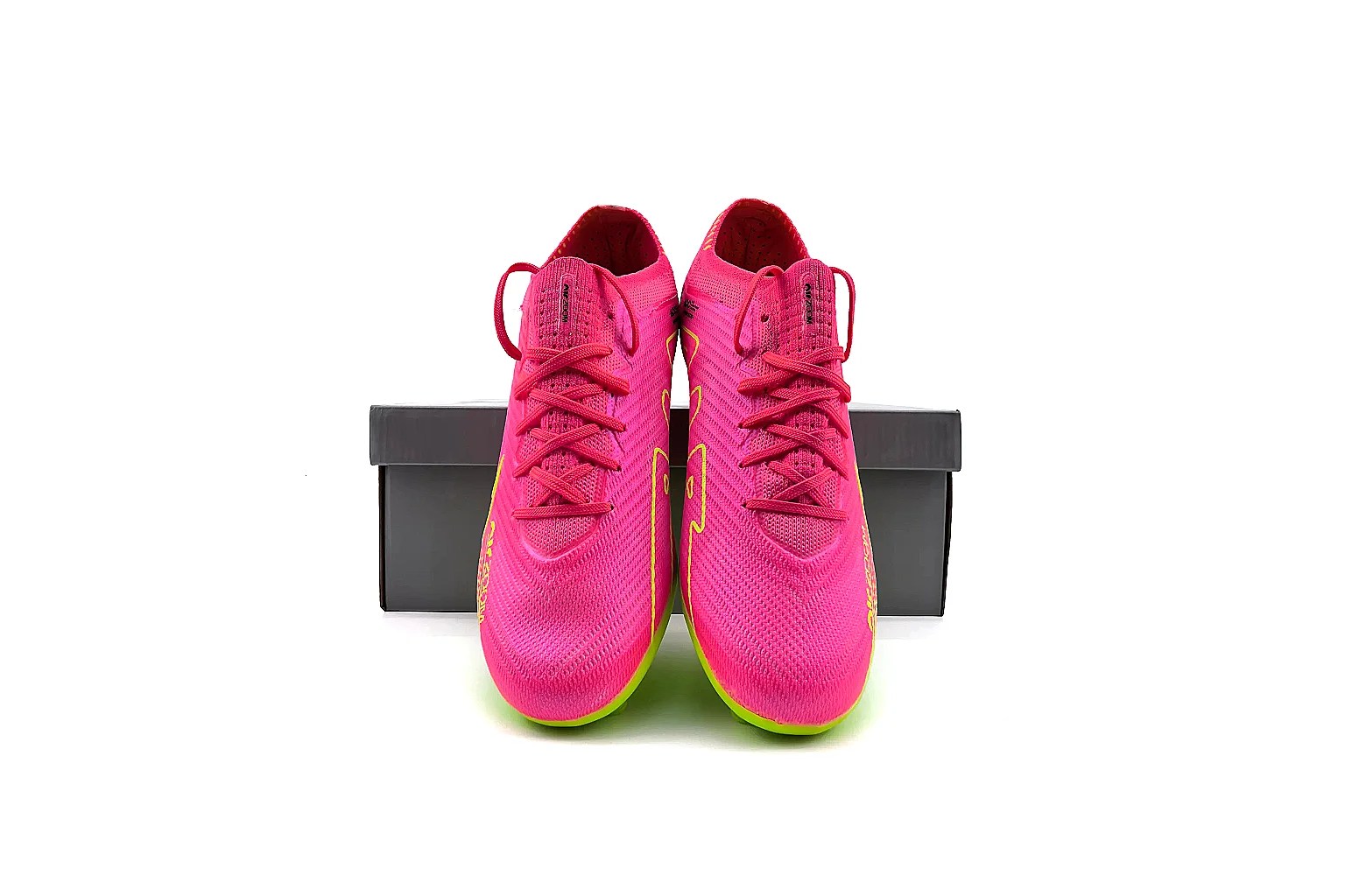 Kako Sheetbase record image for Nike Pink Green Runner