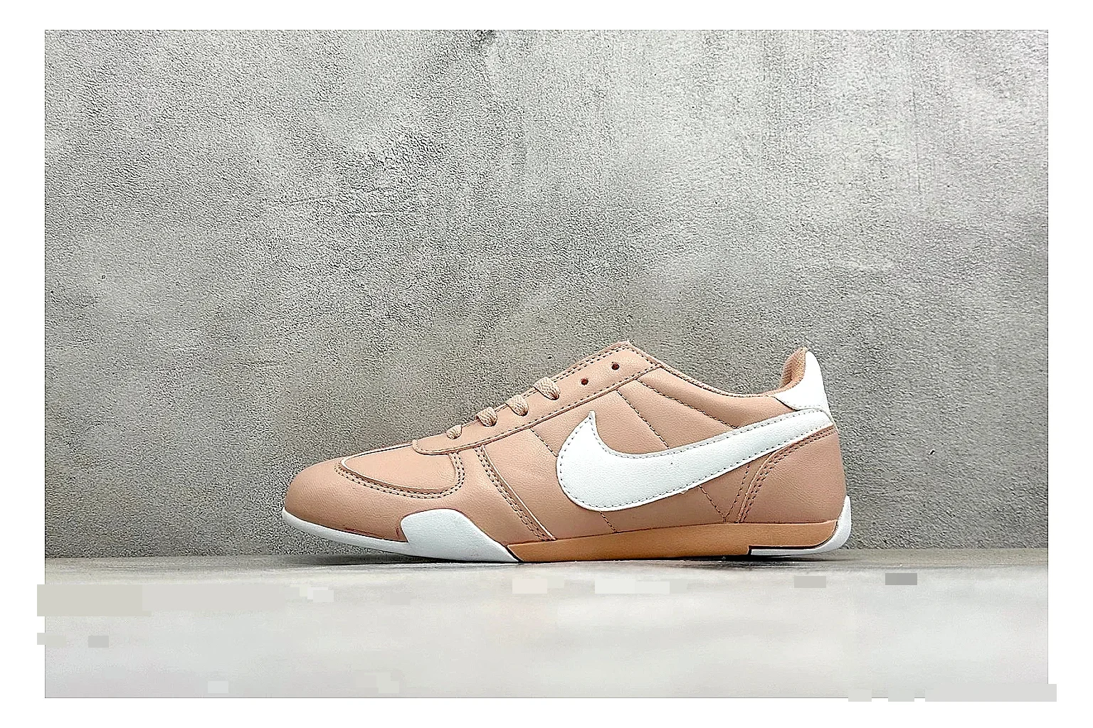 Nike Sprint Sister Pink spreadsheet record photo showing soft pink retro-runner upper, slim side profile, low collar, and light casual sole
