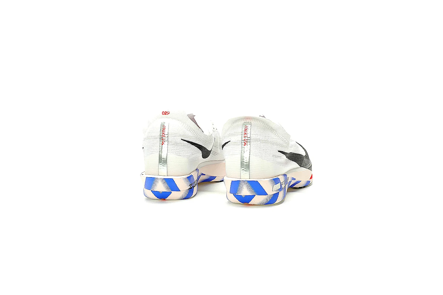 Kako Sheetbase record image for Nike White Blue Red Runner Sneaker thumbnail 5