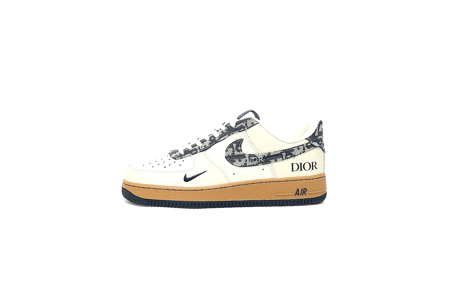 Kako Sheetbase record image for Nike White Brown Gum Low Court