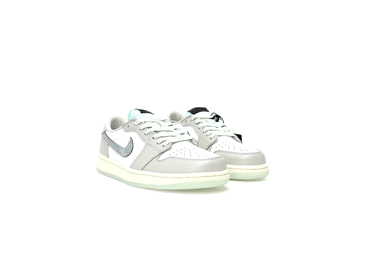 Kako Sheetbase record image for Nike White Green Low Court thumbnail 5
