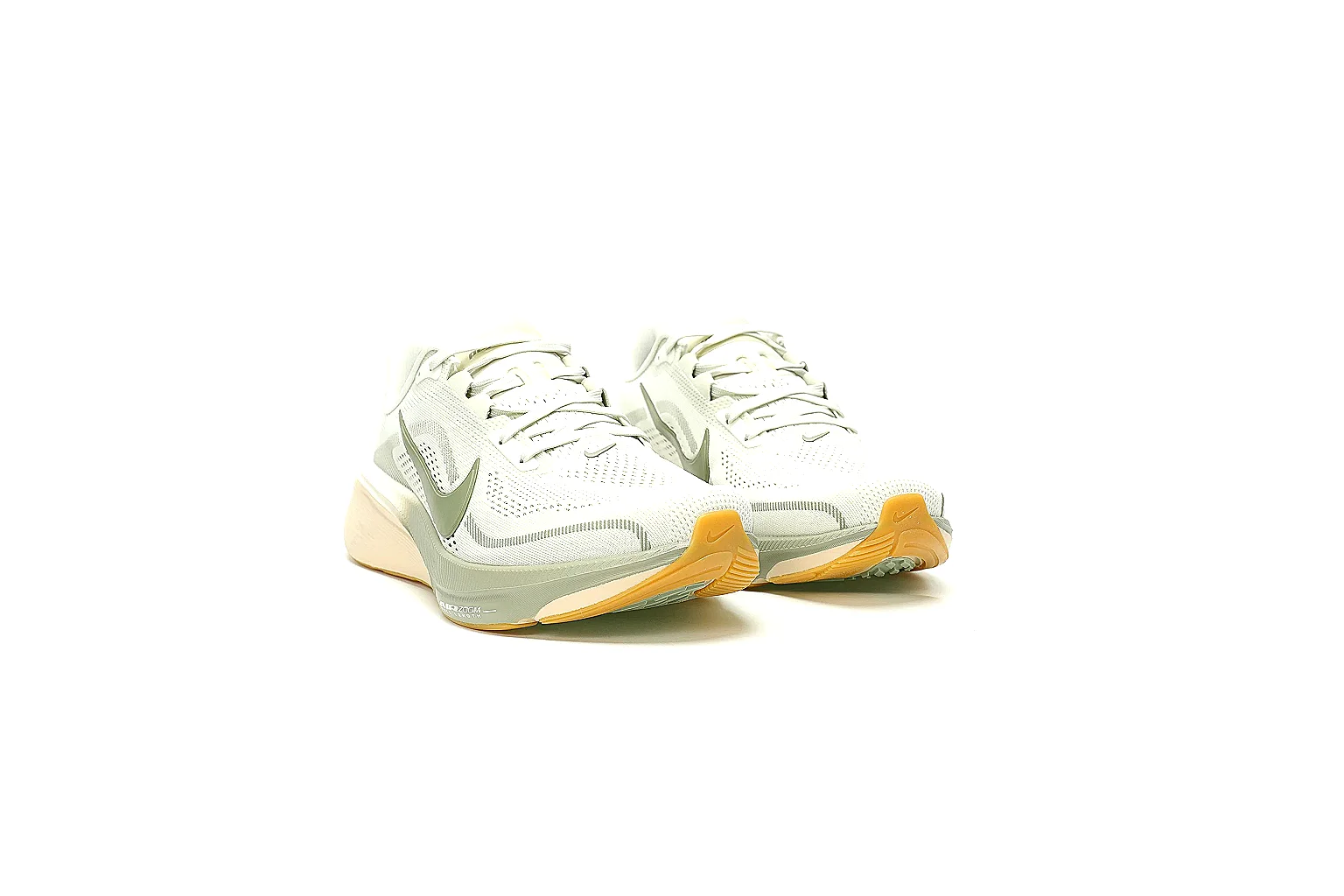 Kako Sheetbase record image for Nike White Brown Low Court