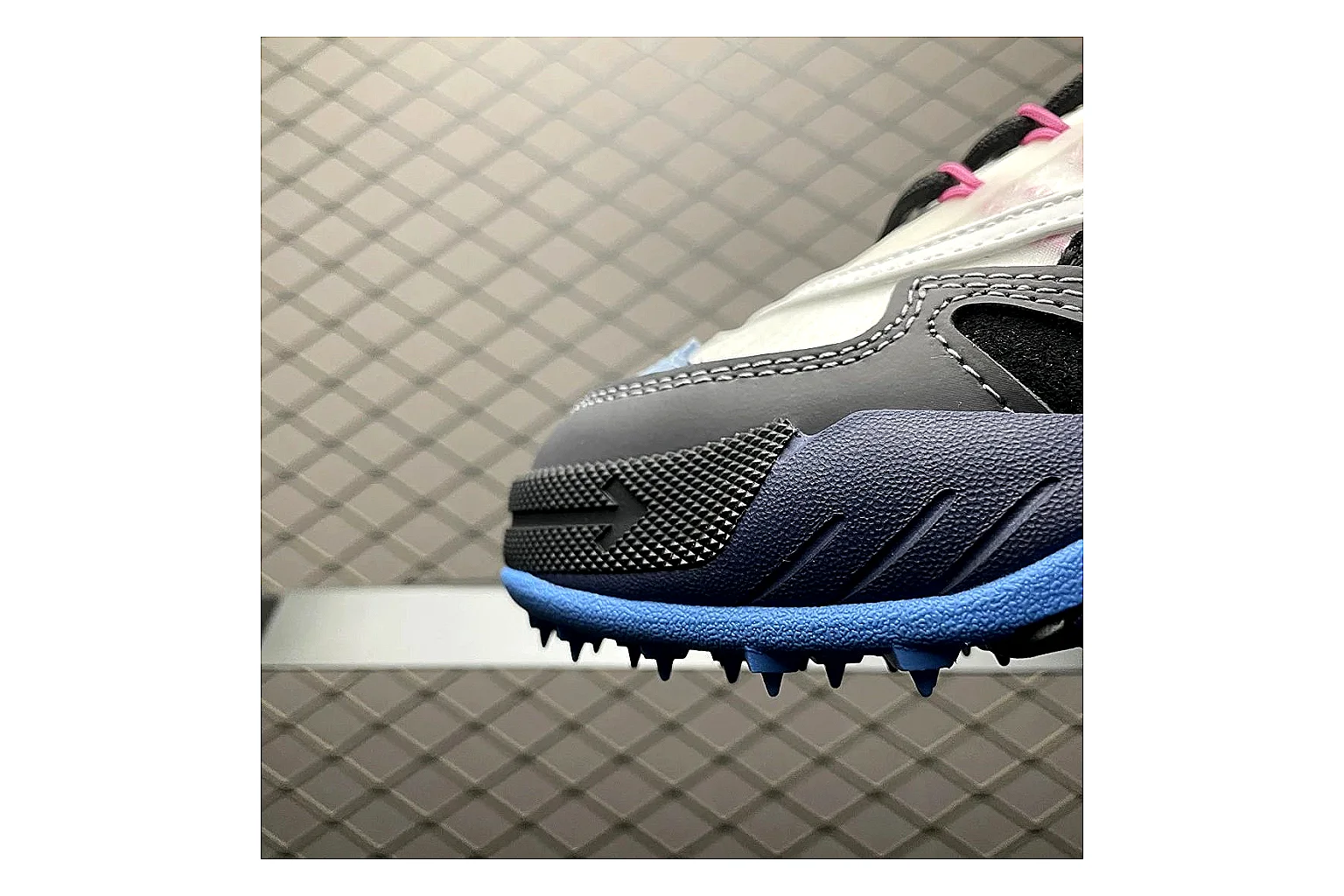 Off-White Out Of Office White Navy Sheetbase record image with white navy out-of-office low-top with mixed upper and low top shape thumbnail 5