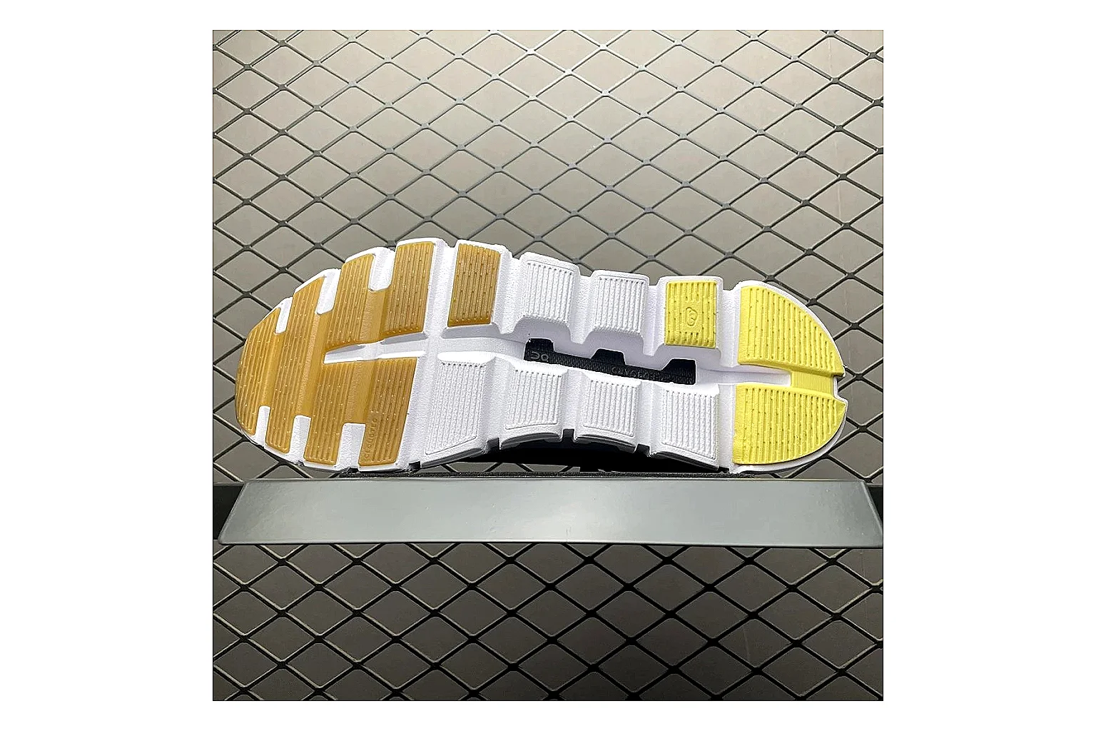 On Cloud 6 White Grey Sneaker Sheetbase record image with white grey cloud 6 runner with mixed upper and trainer shape thumbnail 4