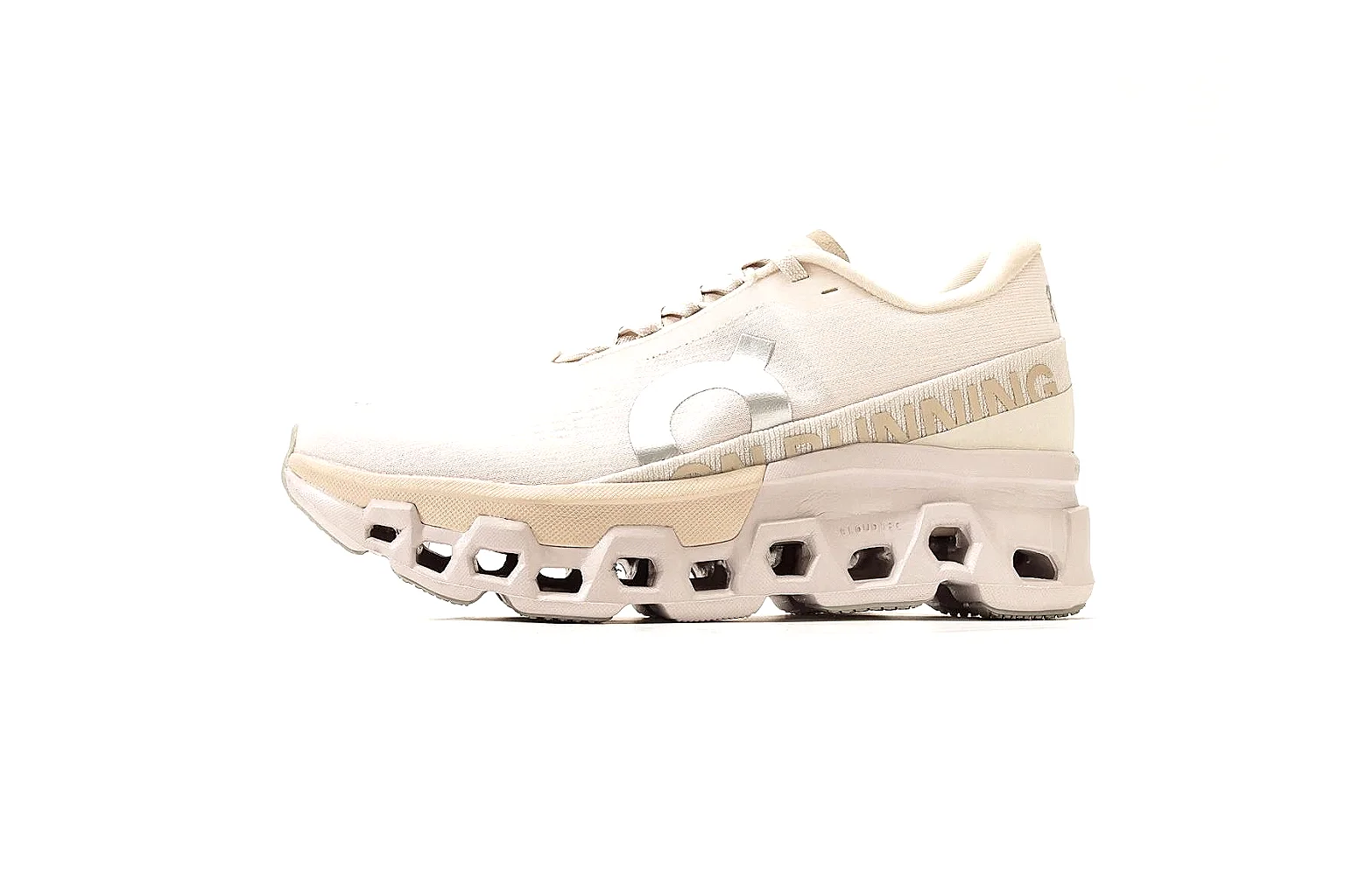 kakosheetbase.com On Cloudmonster Cream Low 5307 cream runner image thumbnail 2