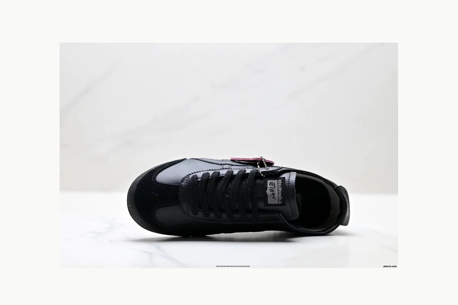 Onitsuka Tiger Black Leather Sneaker Sheetbase record image with black black leather retro low-top with leather upper and low top shape thumbnail 2
