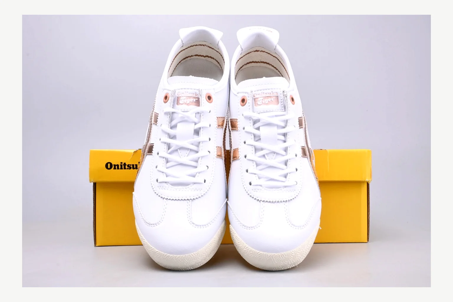 Onitsuka Tiger White Brown Sneaker Sheetbase record image with white brown retro stripe low-top with mixed-material upper and low-profile shape