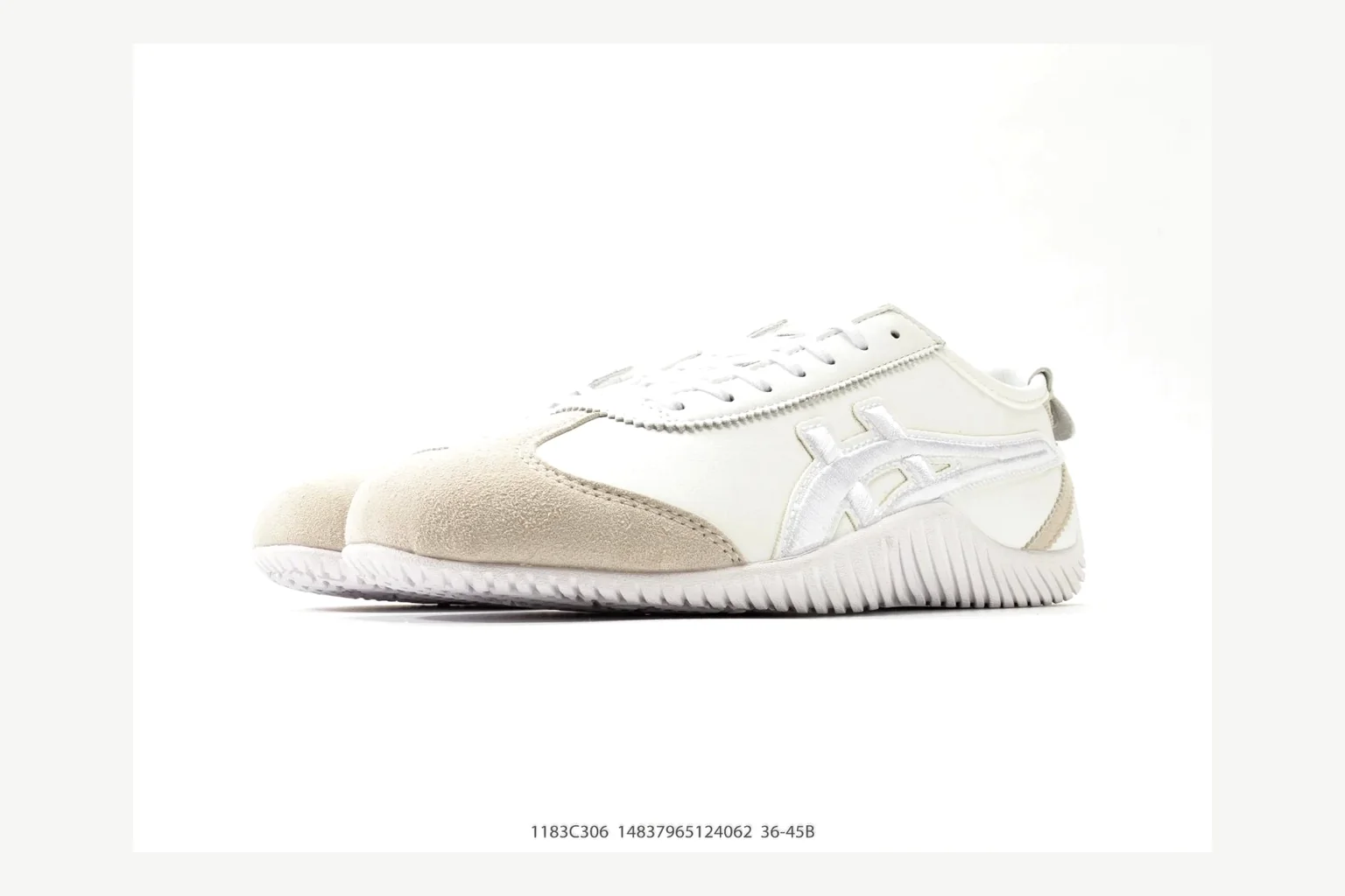 Onitsuka Tiger White Cream Sneaker Sheetbase record image with white cream retro stripe low-top with mixed-material upper and low-profile shape
