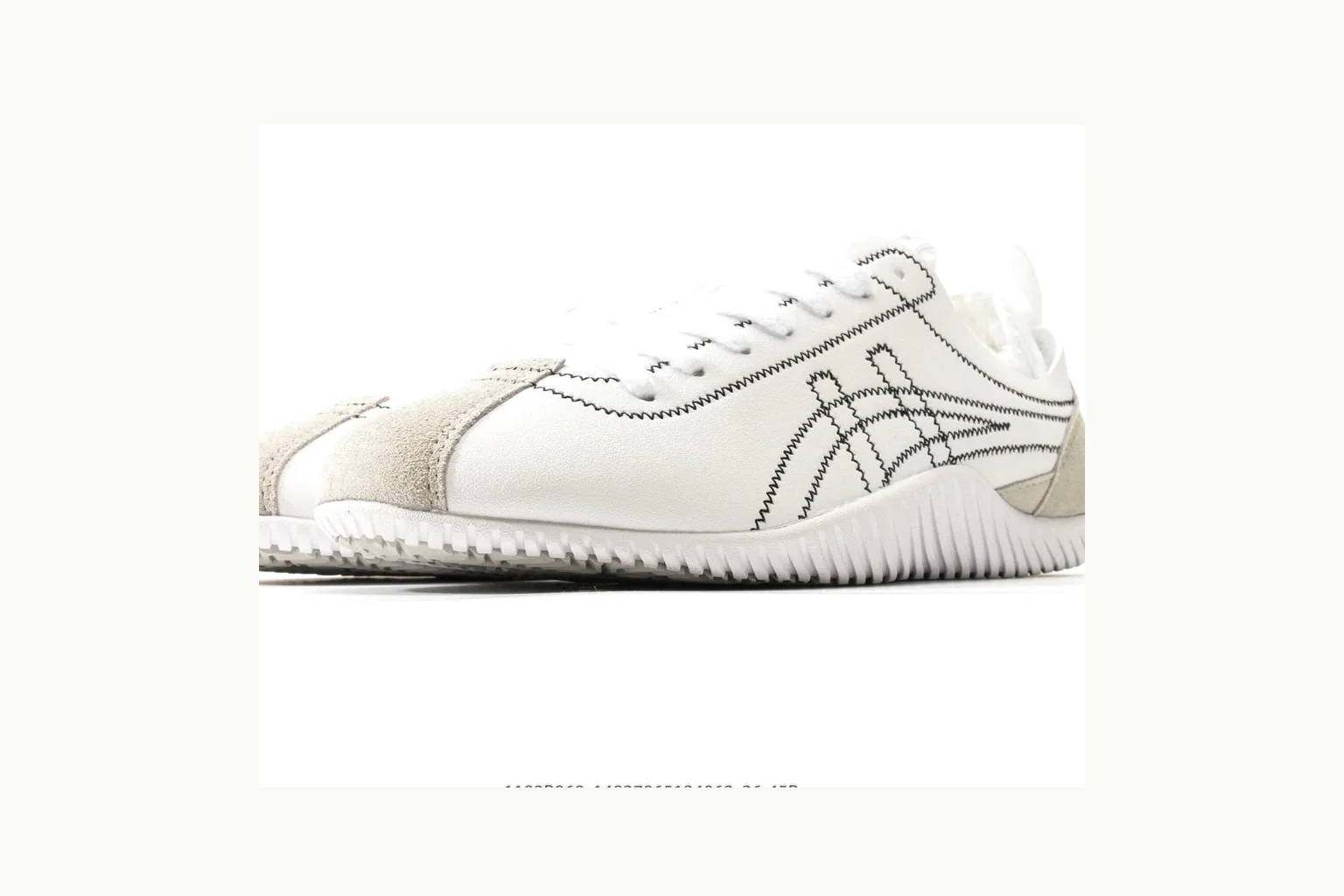 Onitsuka Tiger White Silver Sneaker Sheetbase record image with white silver retro stripe low-top with mixed-material upper and low-profile shape