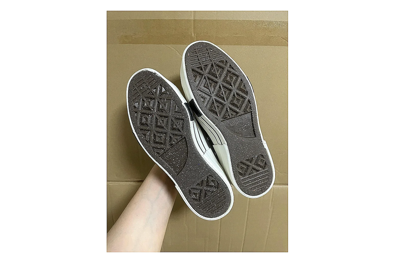Casual Low-Top Sneaker 0775 spreadsheet record image with casual low-top sneaker with clean paneling, textured upper and six-view gallery for daily streetwear styling plus side-profile shape, upper panel lines, and outsole detail thumbnail 3
