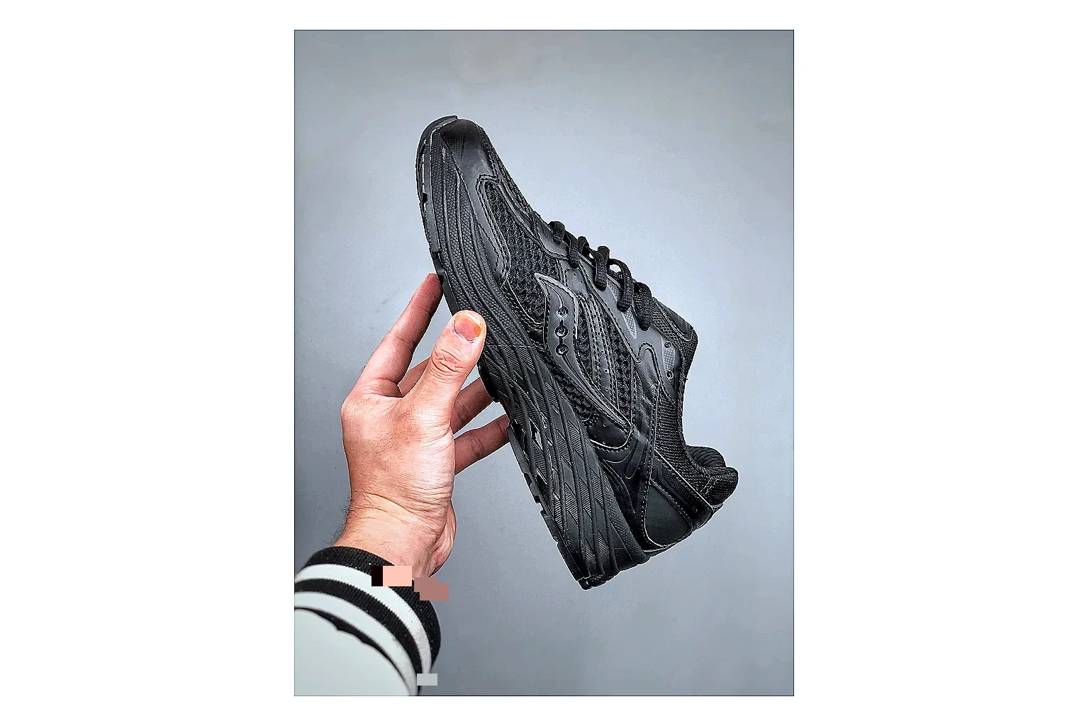 Casual Low-Top Sneaker 1003 Sheetbase record image with red casual low-top with mixed-material upper and low-profile shape