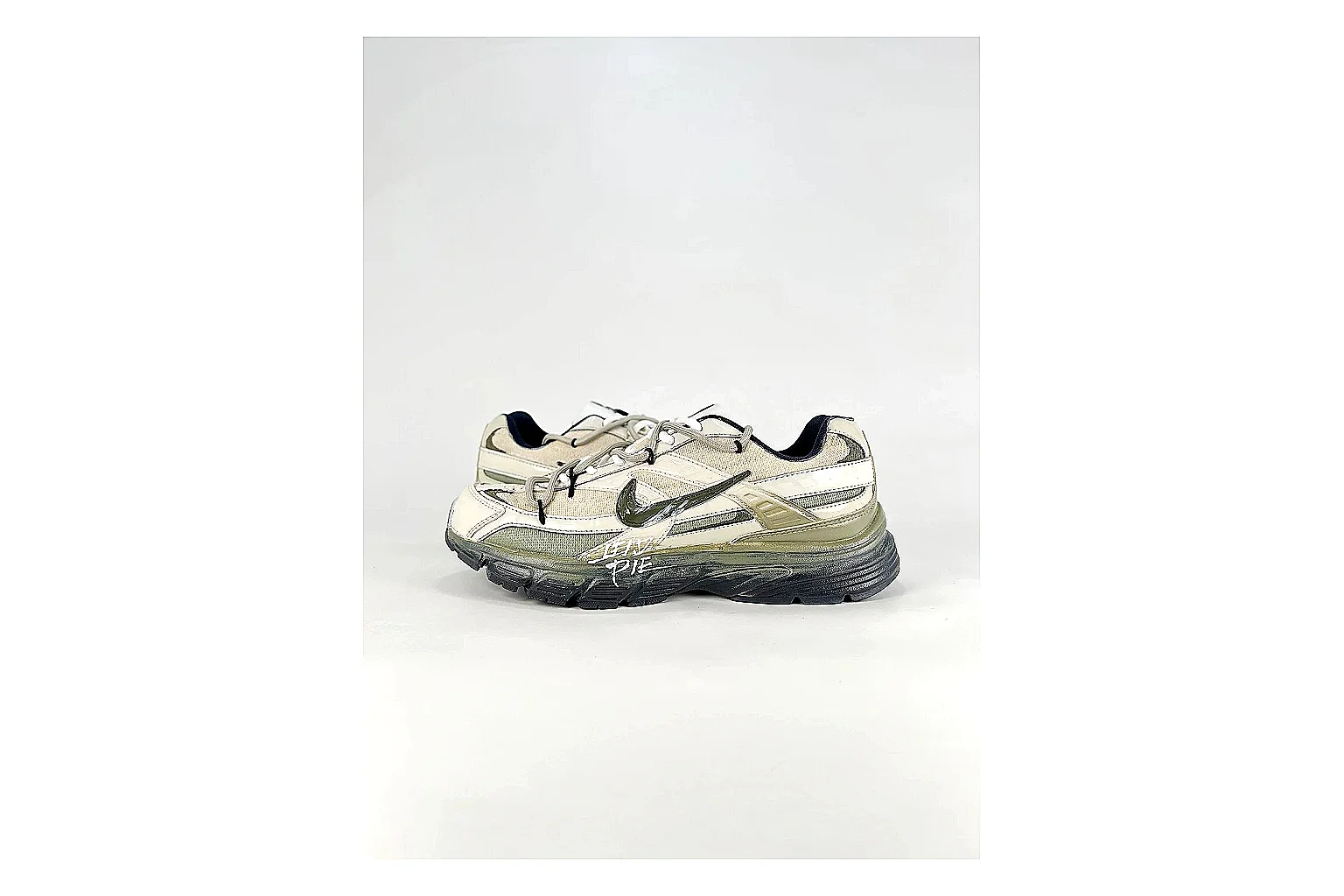 Other Casual Low-Top Sneaker 5134 spreadsheet record photo showing textured low-top upper, clean paneling, daily casual silhouette, and straightforward sole shape