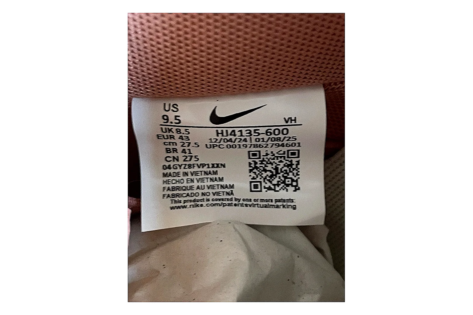 Casual Low-Top Sneaker 5146 Sheetbase record image with red casual low-top with mixed-material upper and low-profile shape thumbnail 2
