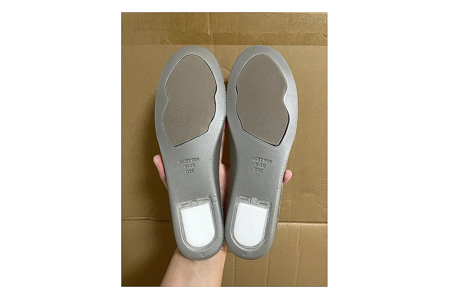 Casual Low-Top Sneaker 5146 Sheetbase record image with red casual low-top with mixed-material upper and low-profile shape thumbnail 4