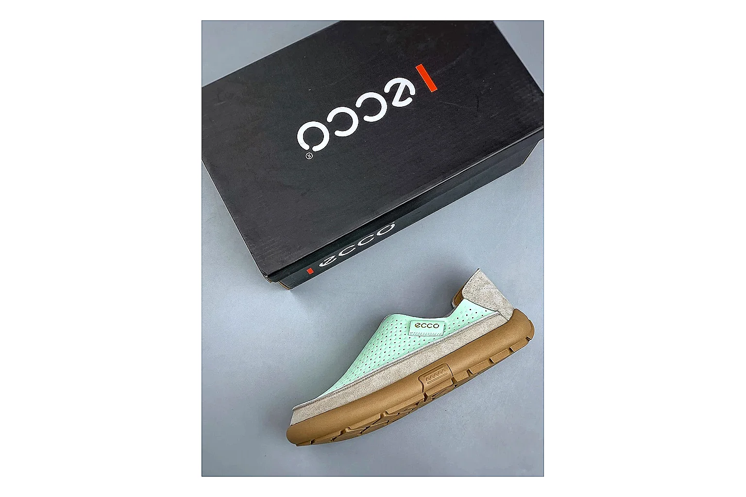 Casual Low-Top Sneaker 5174 spreadsheet record image with casual low-top sneaker with clean paneling, textured upper and six-view gallery for daily streetwear styling plus side-profile shape, upper panel lines, and outsole detail thumbnail 6