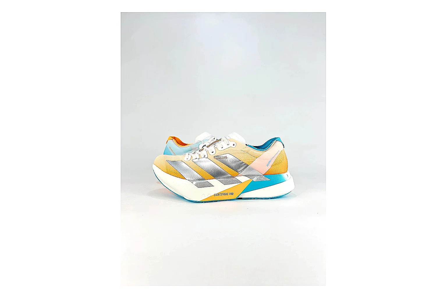 Casual Low-Top Sneaker 5176 Sheetbase record image with red casual low-top with mixed-material upper and low-profile shape