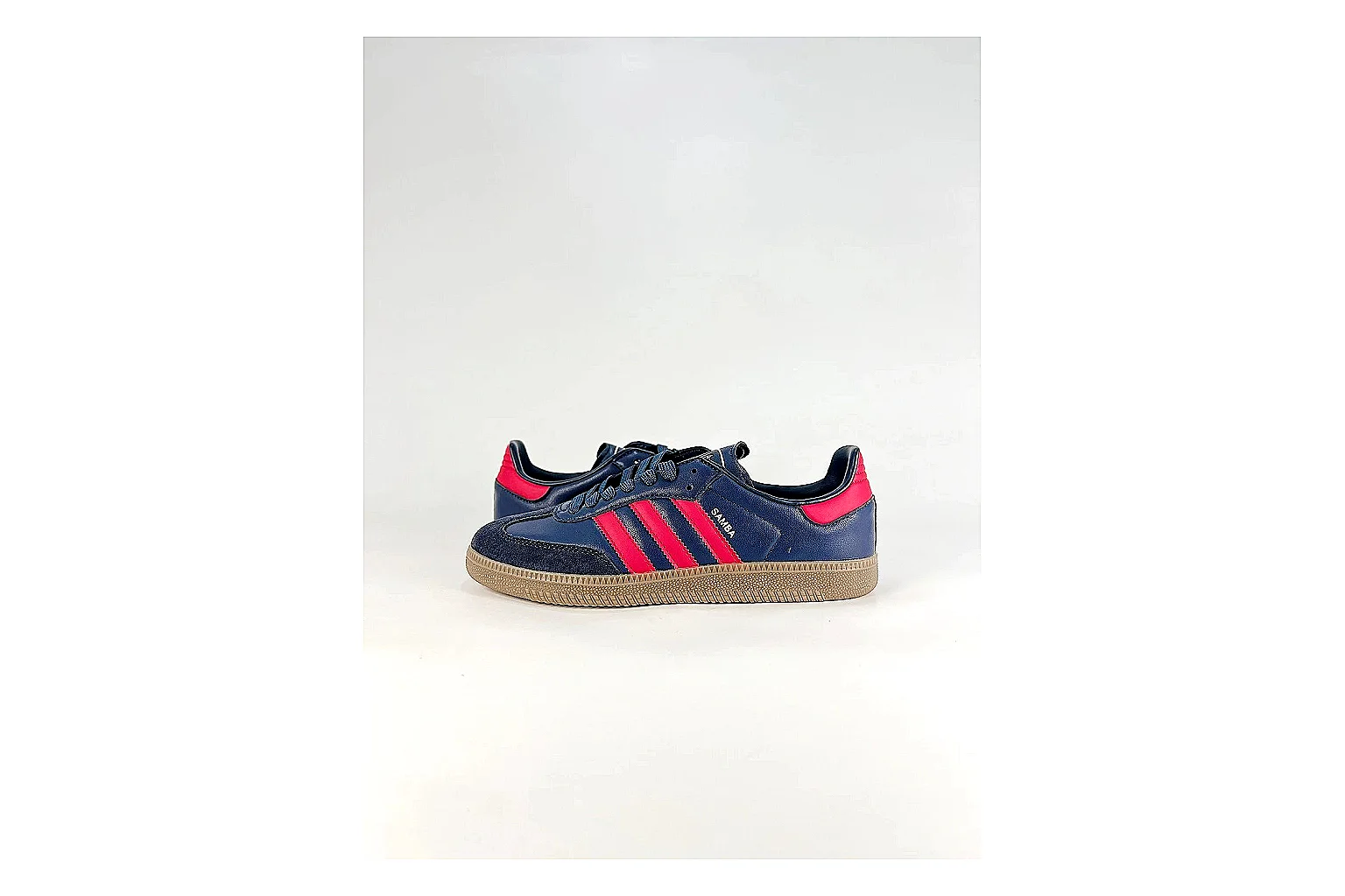 Casual Low-Top Sneaker 5180 Sheetbase record image with red casual low-top with mixed-material upper and low-profile shape