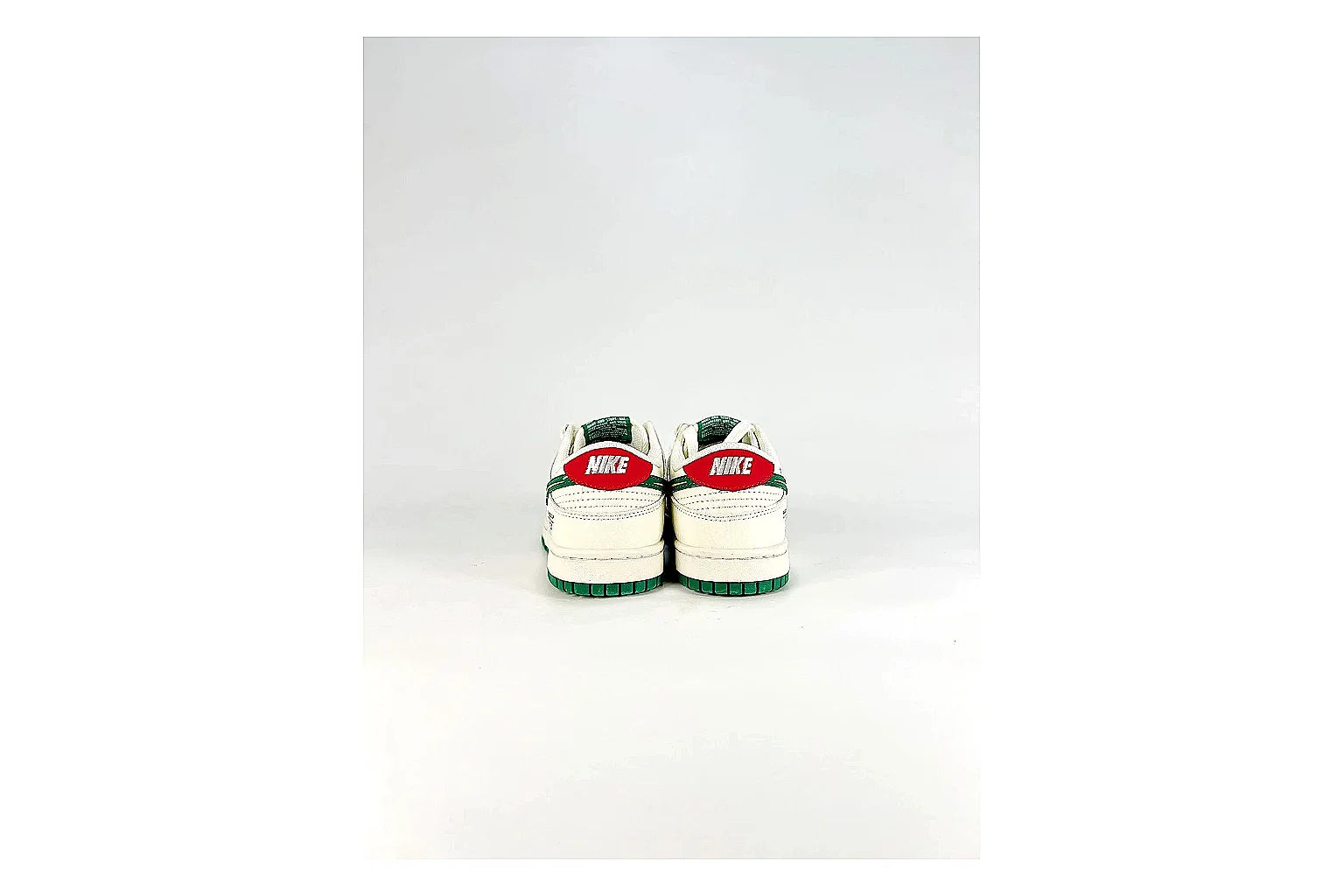 Casual Low-Top Sneaker 5184 Sheetbase record image with red casual low-top with mixed-material upper and low-profile shape thumbnail 3