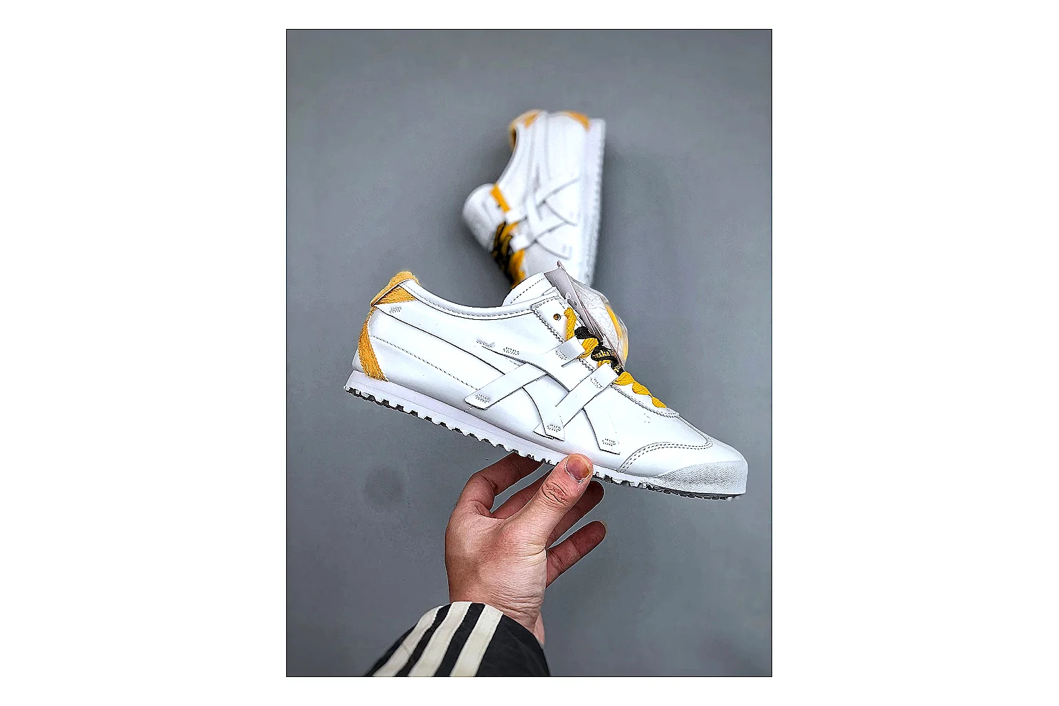 Casual Low-Top Sneaker 5234 spreadsheet record image with casual low-top sneaker with clean paneling, textured upper and six-view gallery for daily streetwear styling plus side-profile shape, upper panel lines, and outsole detail thumbnail 3