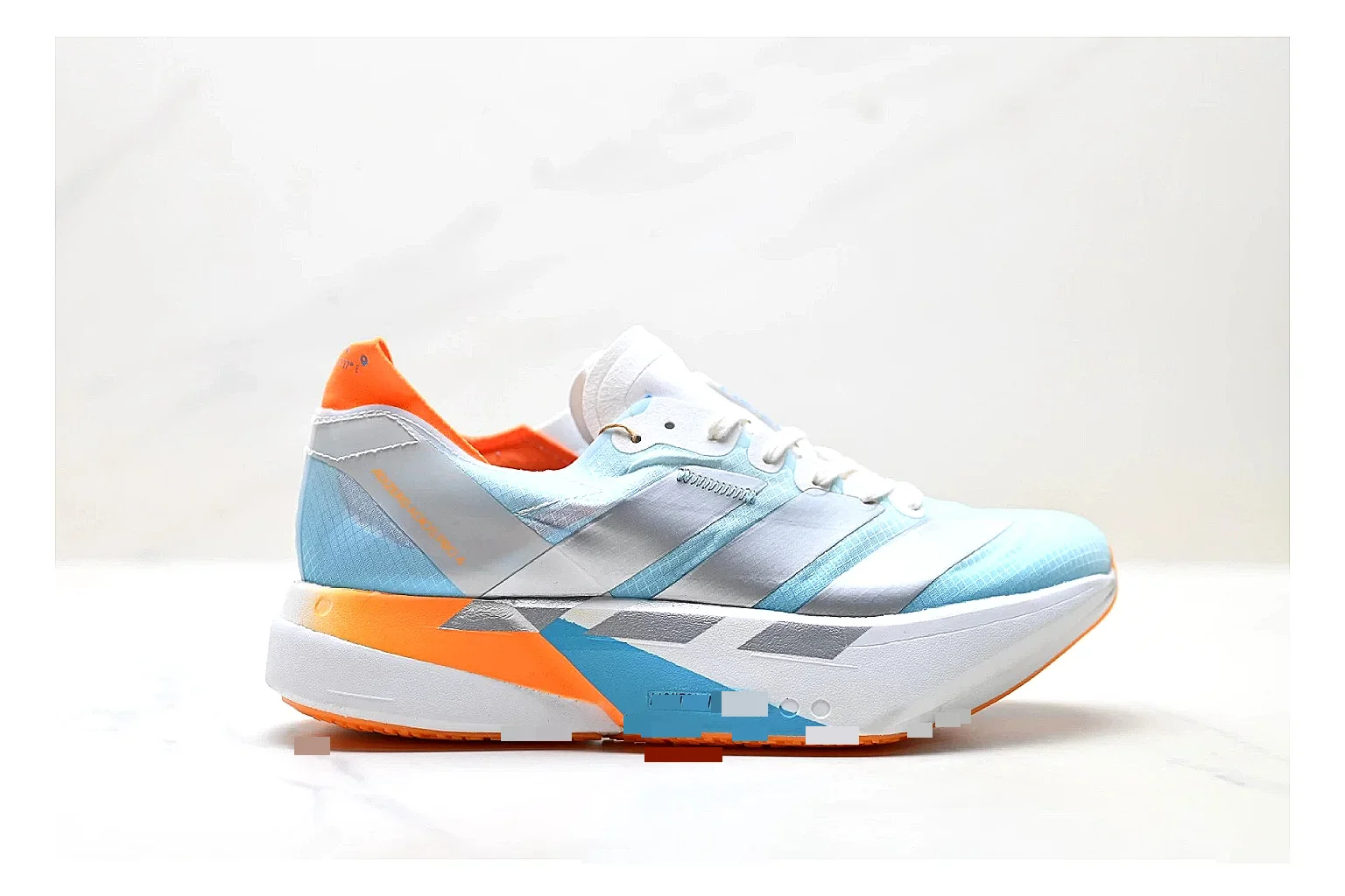 Casual Low-Top Sneaker 5249 Sheetbase record image with red casual low-top with mixed-material upper and low-profile shape