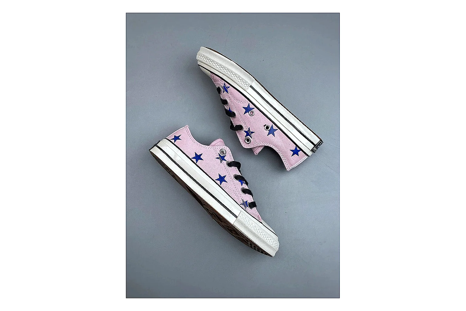 Casual Low-Top Sneaker 5258 Sheetbase record image with red casual low-top with mixed-material upper and low-profile shape thumbnail 4