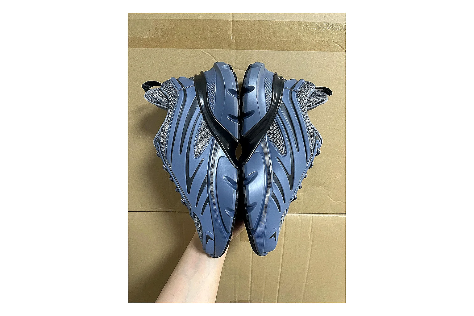 Casual Low-Top Sneaker 5618 spreadsheet record image SKU 1095505618 thumbnail 6