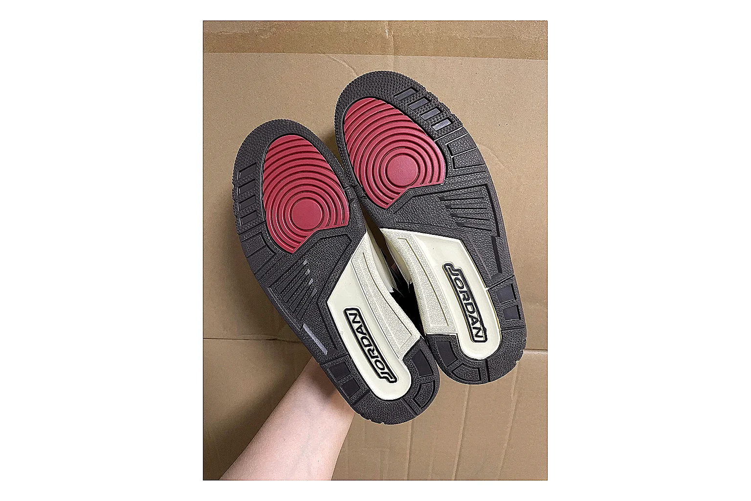 Casual Low-Top Sneaker 5802 spreadsheet record image with casual low-top sneaker with clean paneling, textured upper and six-view gallery for daily streetwear styling plus side-profile shape, upper panel lines, and outsole detail thumbnail 2