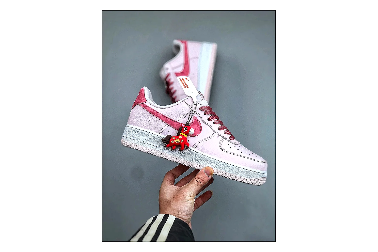 Casual Low-Top Sneaker 6726 Sheetbase record image with red casual low-top with mixed-material upper and low-profile shape thumbnail 3