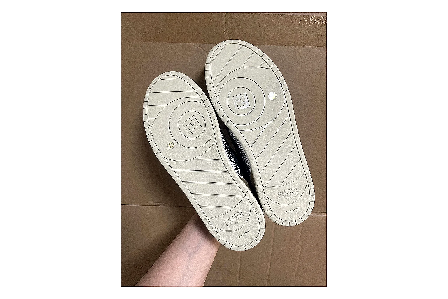Casual Low-Top Sneaker 7546 spreadsheet record image with casual low-top sneaker with clean paneling, textured upper and six-view gallery for daily streetwear styling plus side-profile shape, upper panel lines, and outsole detail thumbnail 2