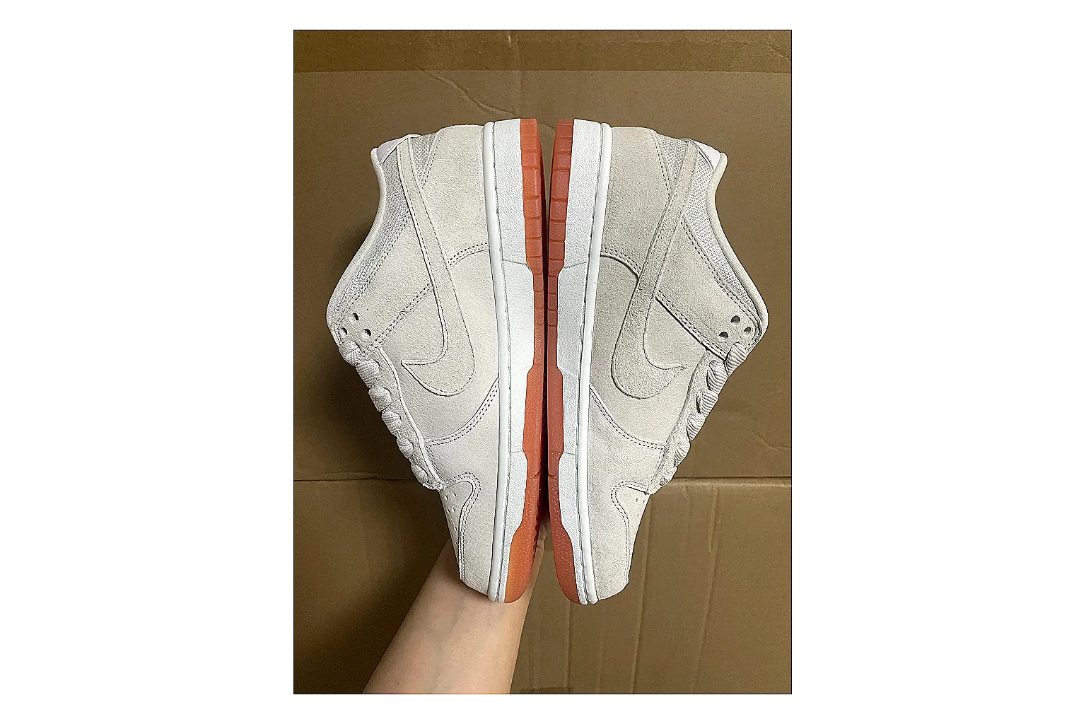 Casual Low-Top Sneaker 7739 Sheetbase record image with red casual low-top with mixed-material upper and low-profile shape thumbnail 5