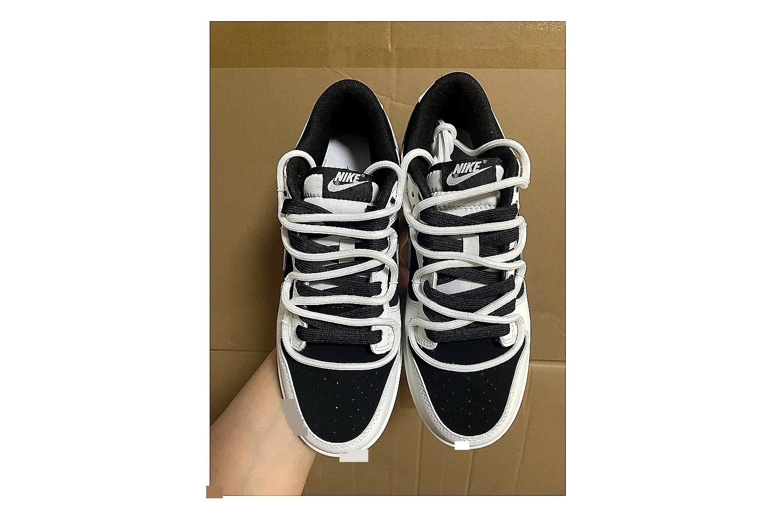 Casual Low-Top Sneaker 7765 spreadsheet record image SKU 1095507765